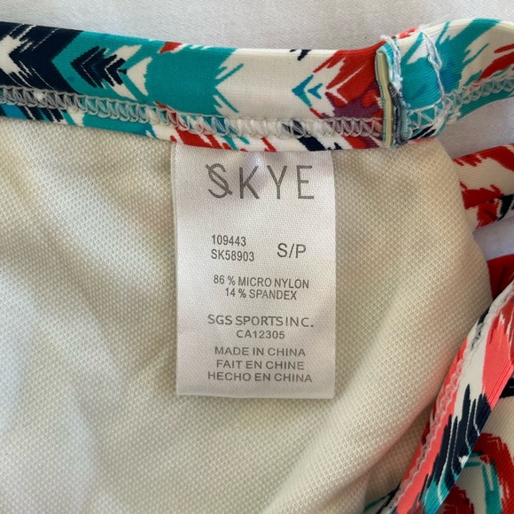 Skye Aztec Bikini Top - Picture 3 of 4